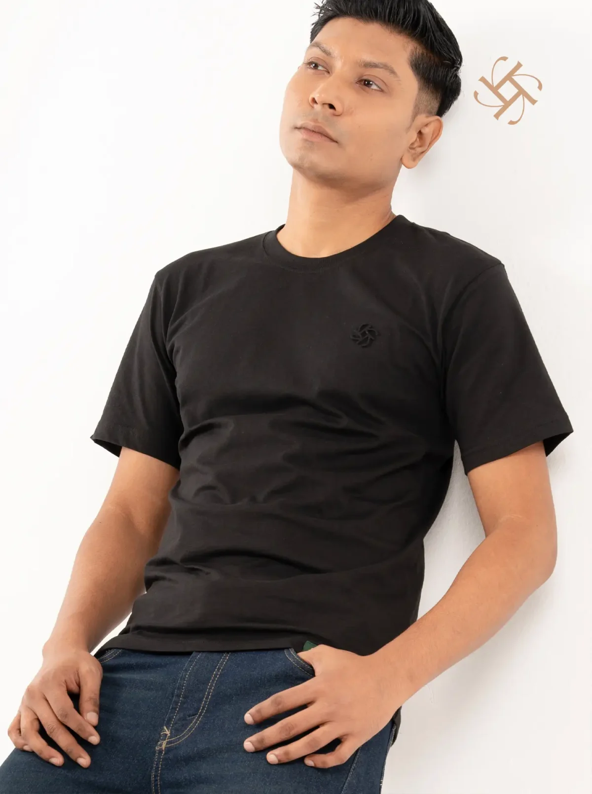 Black Solid Color Luxury Addition Cotton Tee 1